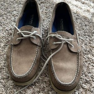 Sperry top siders.